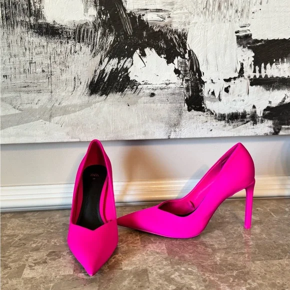 Zara Satin Finish Hot Pink Pointed Toe Heels - Picture 2 of 9